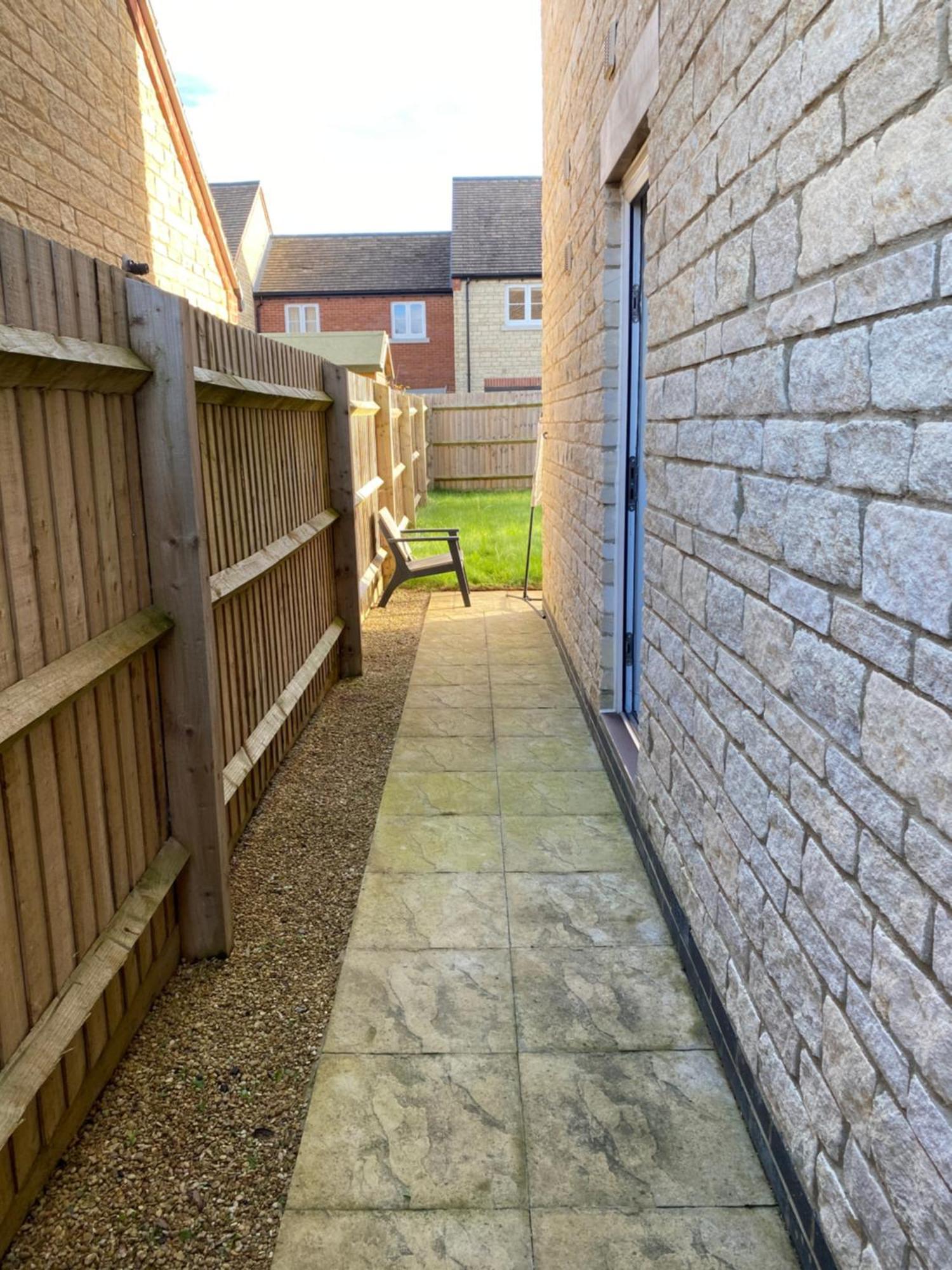 Вилла 4 Freelands Gate, Witney, Oxfordshire Экстерьер фото